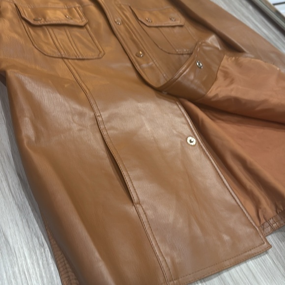 1970s vintage faux, leather, classic jacket pointed collar - Picture 4 of 6